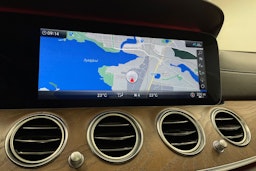 Musta Mercedes-Benz E 2020 kuva 21.