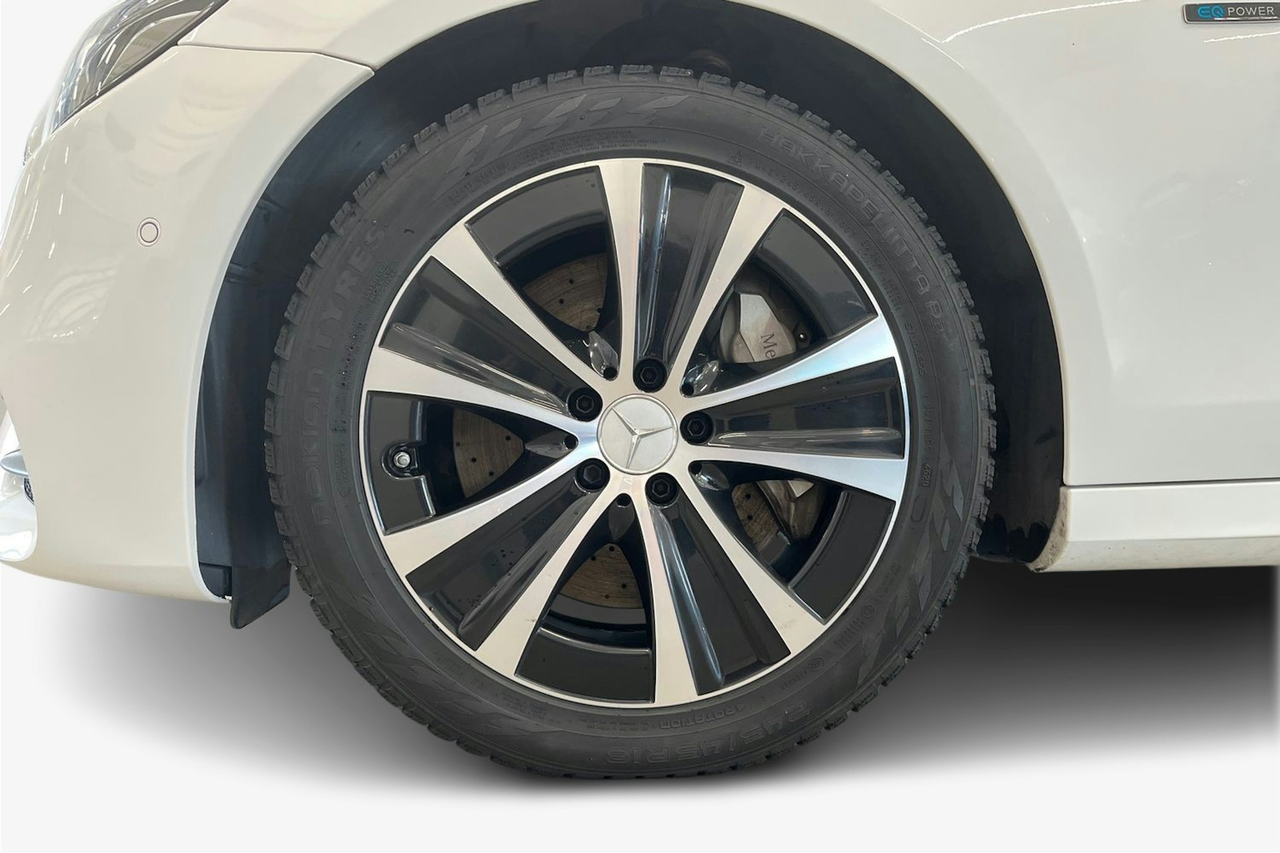 valkoinen Mercedes-Benz E 2020 kuva 11.