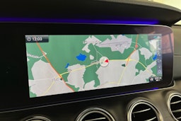 valkoinen Mercedes-Benz E 2020 kuva 23.