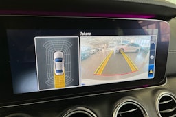 valkoinen Mercedes-Benz E 2020 kuva 29.