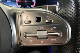 valkoinen Mercedes-Benz E 2020 kuva 33.