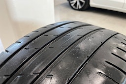 valkoinen Mercedes-Benz E 2020 kuva 39.