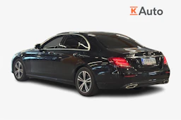 musta Mercedes-Benz E 2020 kuva 2.