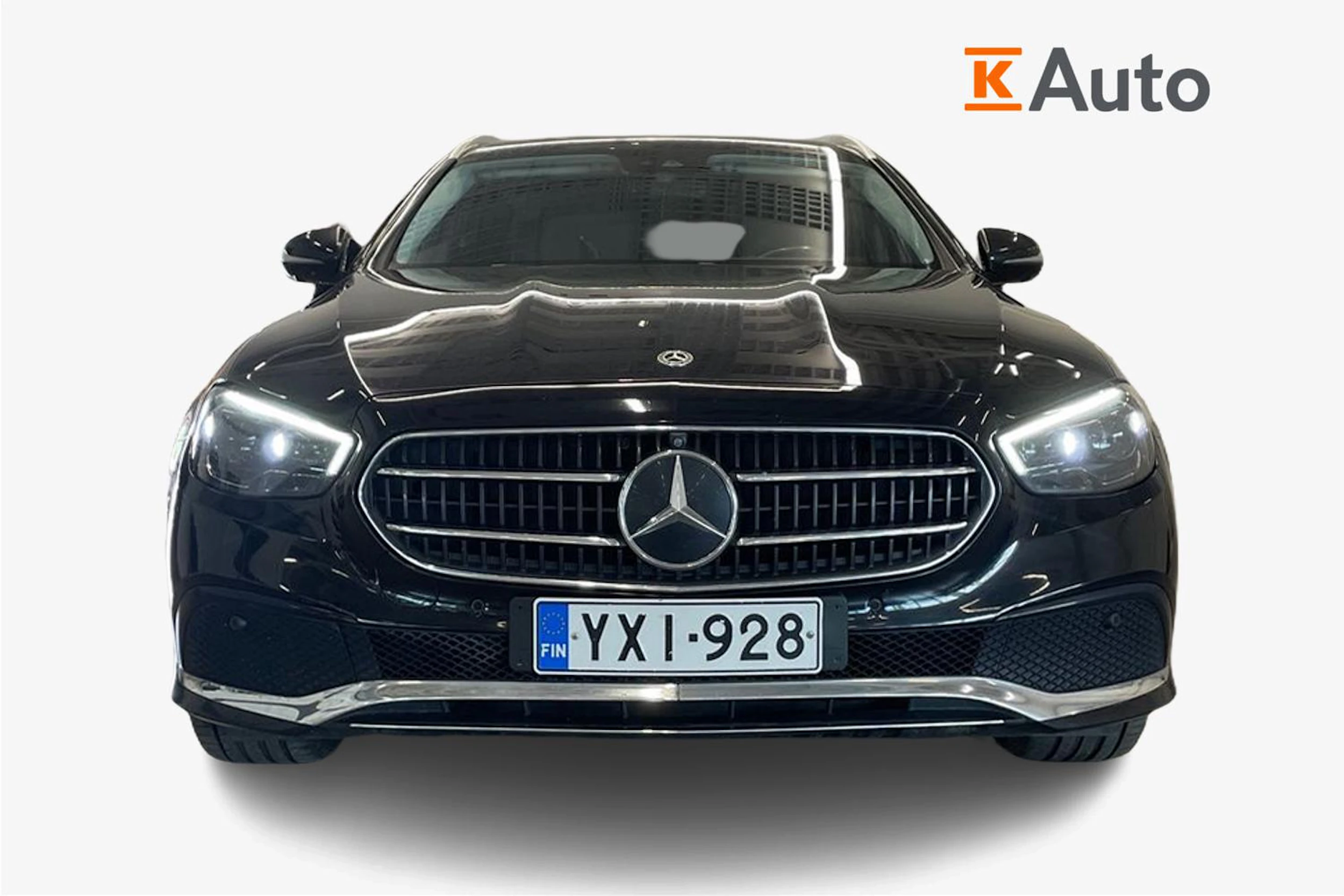 musta Mercedes-Benz E 2020 kuva 4.