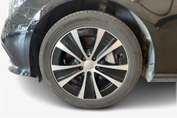 musta Mercedes-Benz E 2020 kuva 9.