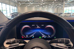 musta Mercedes-Benz E 2020 kuva 12.