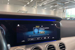 musta Mercedes-Benz E 2020 kuva 21.