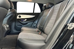 musta Mercedes-Benz E 2021 kuva 10.