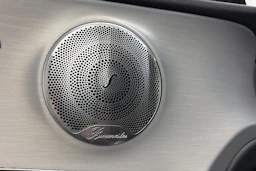 harmaa Mercedes-Benz E 2021 kuva 15.