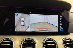 harmaa Mercedes-Benz E 2021 kuva 21.