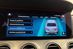 harmaa Mercedes-Benz E 2021 kuva 25.