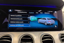 harmaa Mercedes-Benz E 2021 kuva 26.