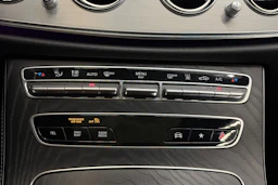 harmaa Mercedes-Benz E 2021 kuva 31.