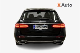 musta Mercedes-Benz E 2021 kuva 3.