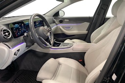 musta Mercedes-Benz E 2021 kuva 7.