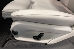 musta Mercedes-Benz E 2021 kuva 21.