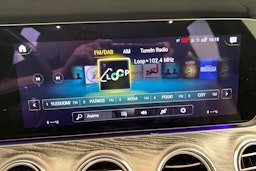 musta Mercedes-Benz E 2021 kuva 25.