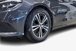 harmaa Mercedes-Benz E 2021 kuva 16.