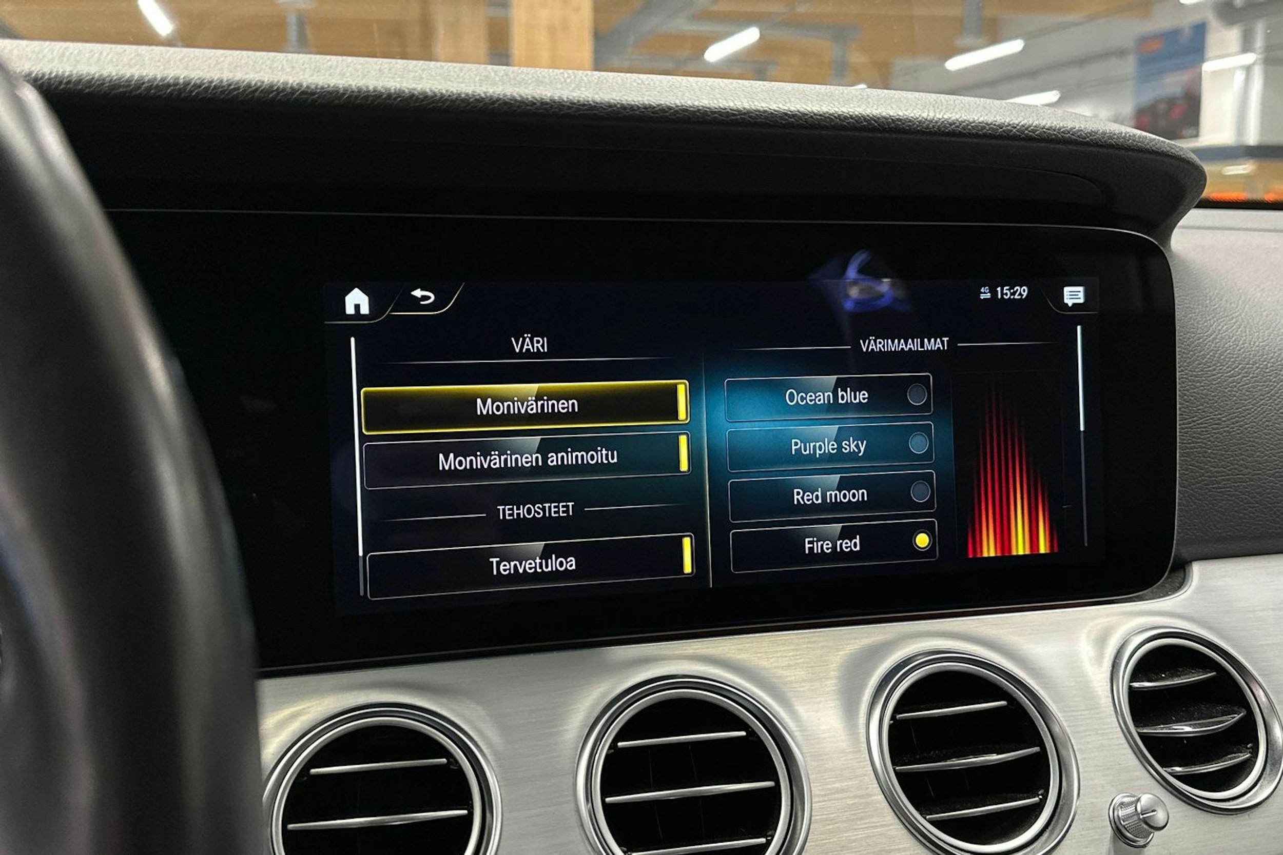 harmaa Mercedes-Benz E 2021 kuva 20.