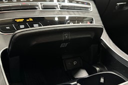 harmaa Mercedes-Benz E 2021 kuva 26.
