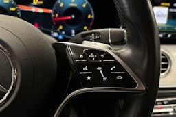harmaa Mercedes-Benz E 2021 kuva 29.