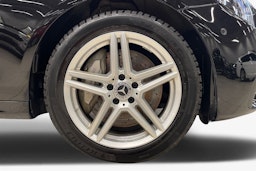 Musta Mercedes-Benz E 2021 kuva 11.