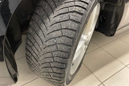 Musta Mercedes-Benz E 2021 kuva 13.