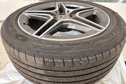 harmaa Mercedes-Benz E 2021 kuva 14.