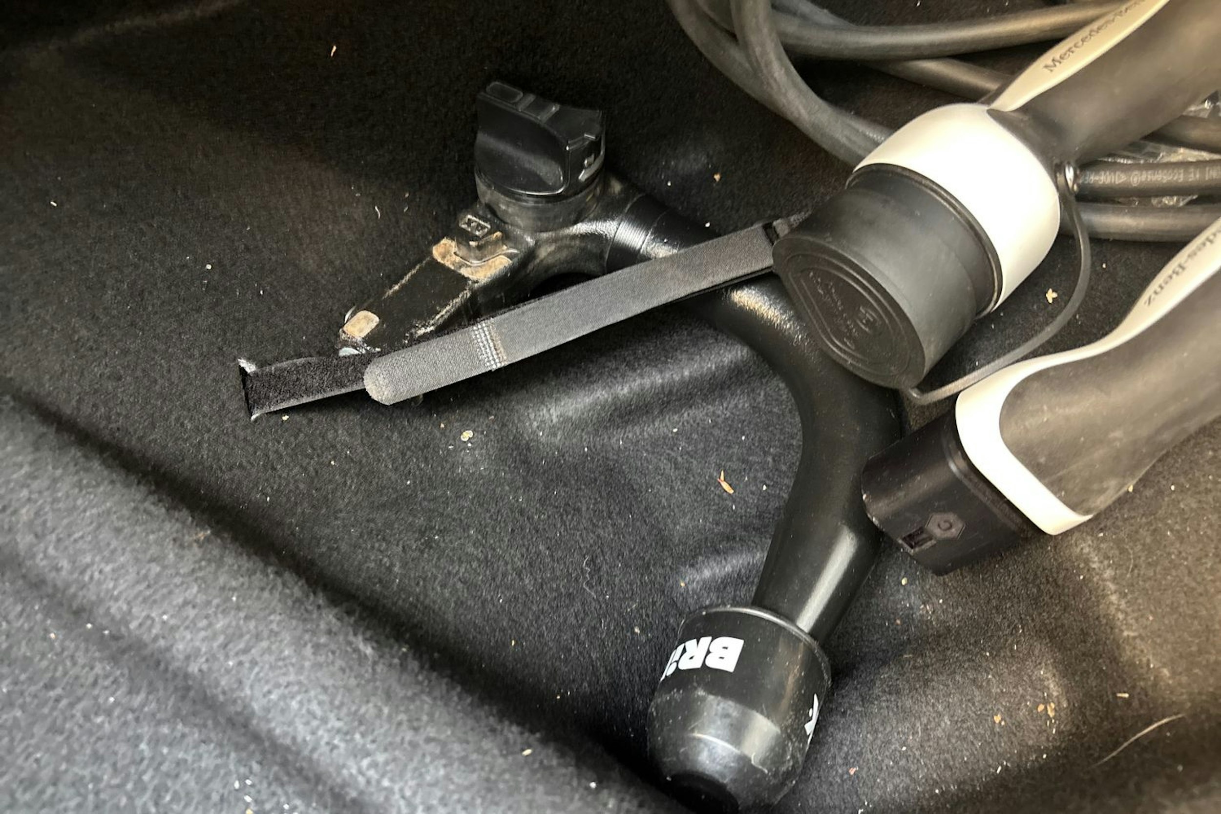 harmaa Mercedes-Benz E 2021 kuva 17.