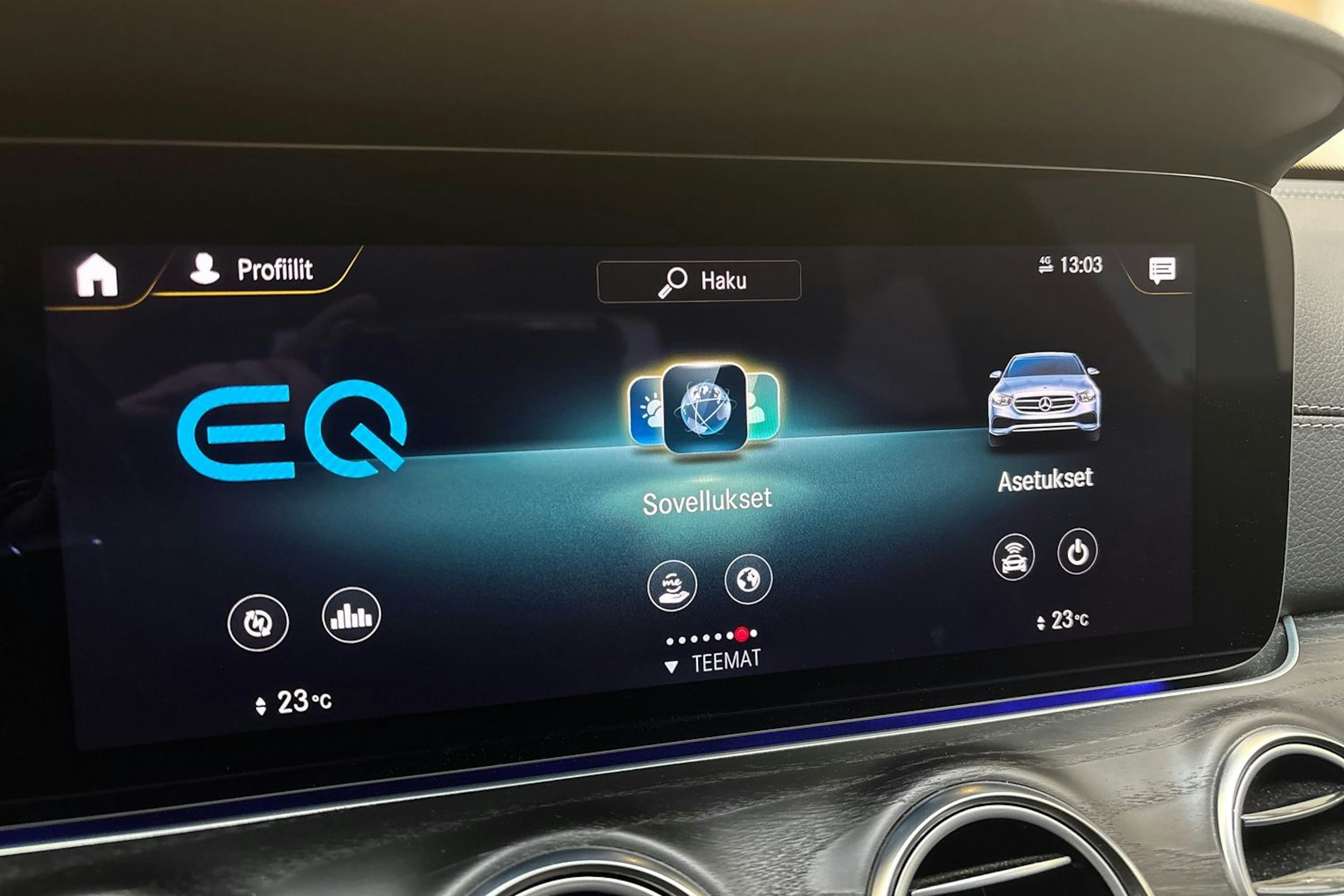 harmaa Mercedes-Benz E 2021 kuva 27.