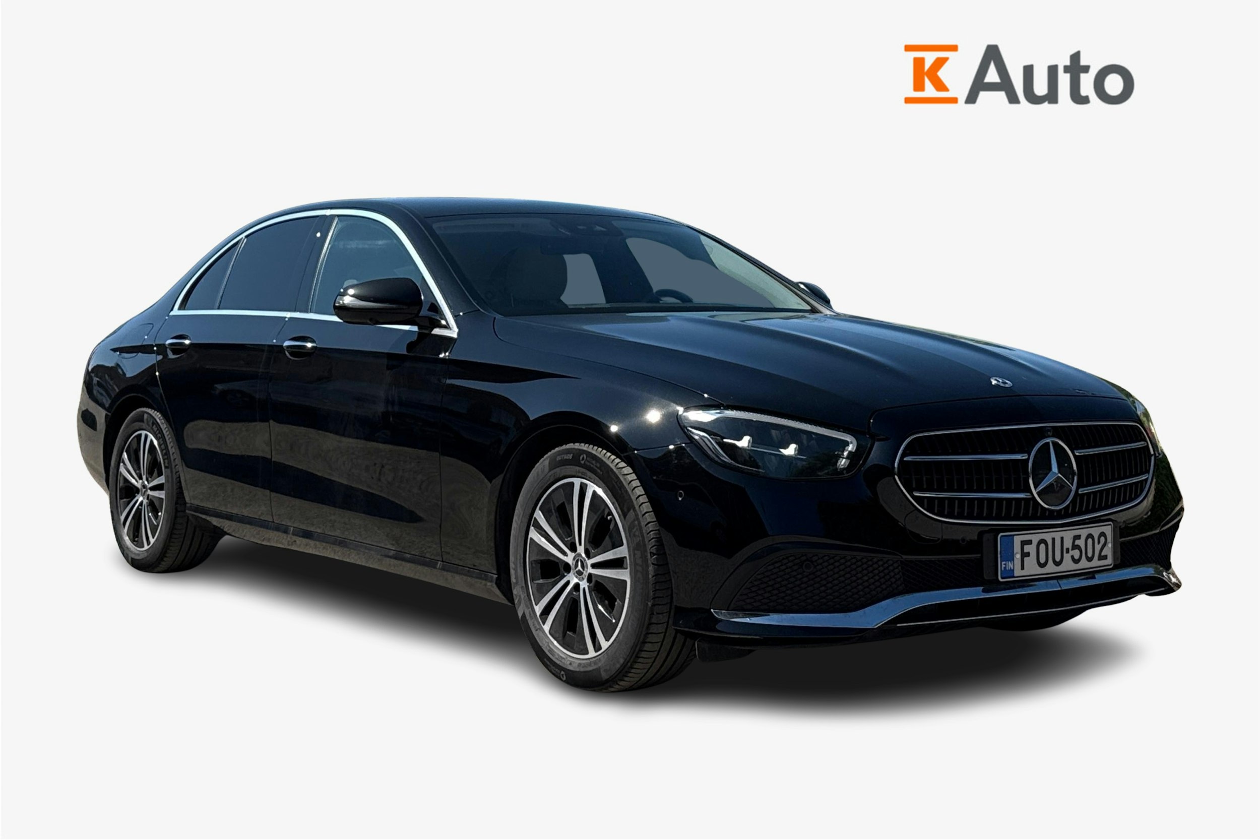 musta Mercedes-Benz E 2021 kuva 2.