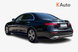 musta Mercedes-Benz E 2021 kuva 3.