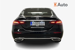musta Mercedes-Benz E 2021 kuva 5.