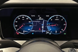 musta Mercedes-Benz E 2021 kuva 24.