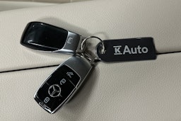 musta Mercedes-Benz E 2021 kuva 35.