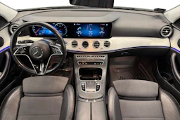 Valkoinen Mercedes-Benz E 2021 kuva 7.