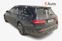 musta Mercedes-Benz E 2021 kuva 2.