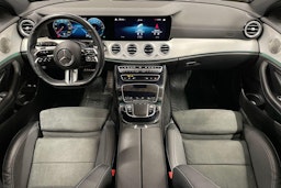 musta Mercedes-Benz E 2021 kuva 9.