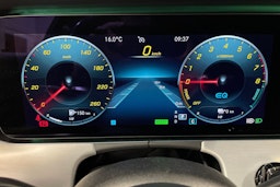 musta Mercedes-Benz E 2021 kuva 15.