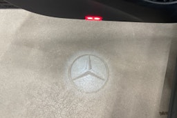 musta Mercedes-Benz E 2021 kuva 32.