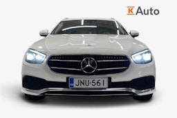 valkoinen Mercedes-Benz E 2021 kuva 5.