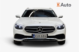 valkoinen Mercedes-Benz E 2021 kuva 5.