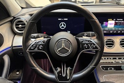 valkoinen Mercedes-Benz E 2021 kuva 23.