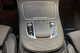 valkoinen Mercedes-Benz E 2021 kuva 31.
