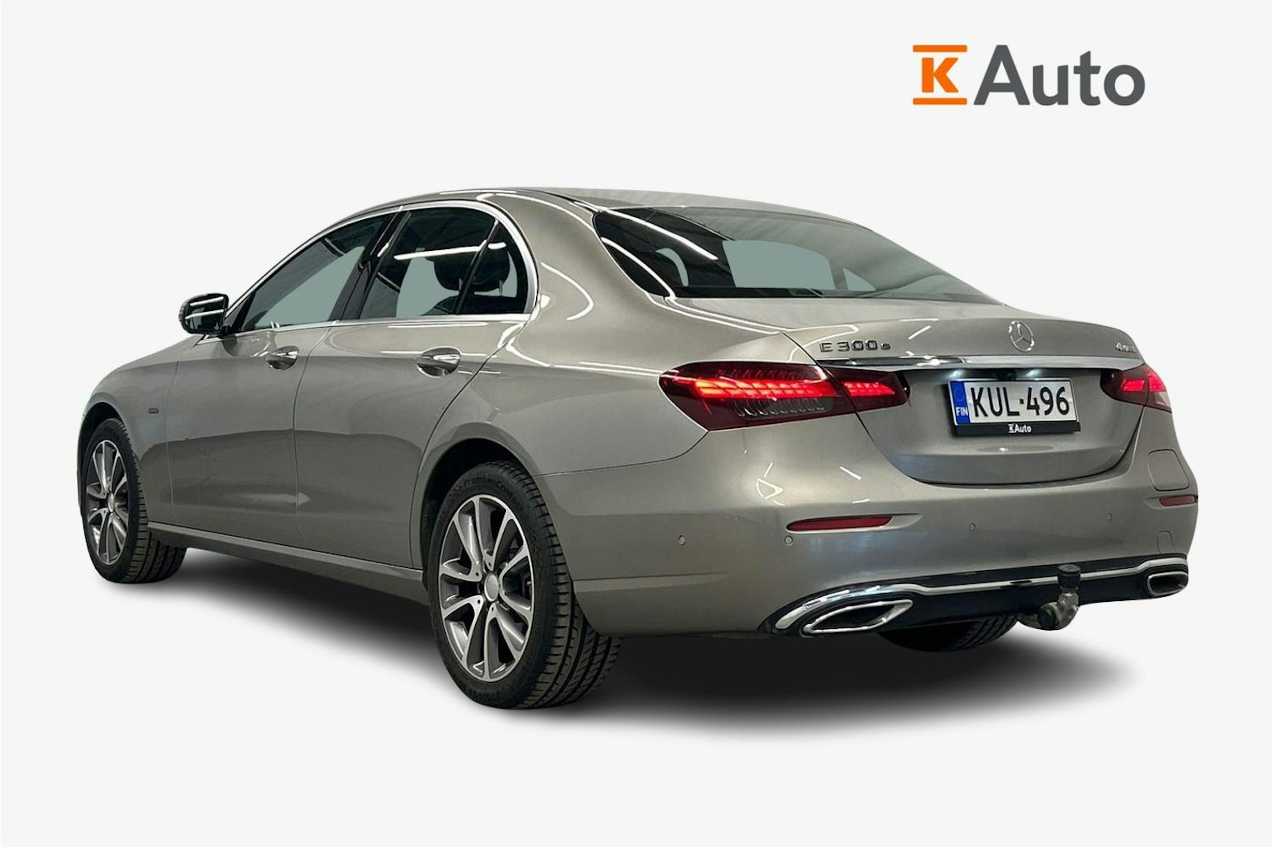 hopea Mercedes-Benz E 2021 kuva 2.