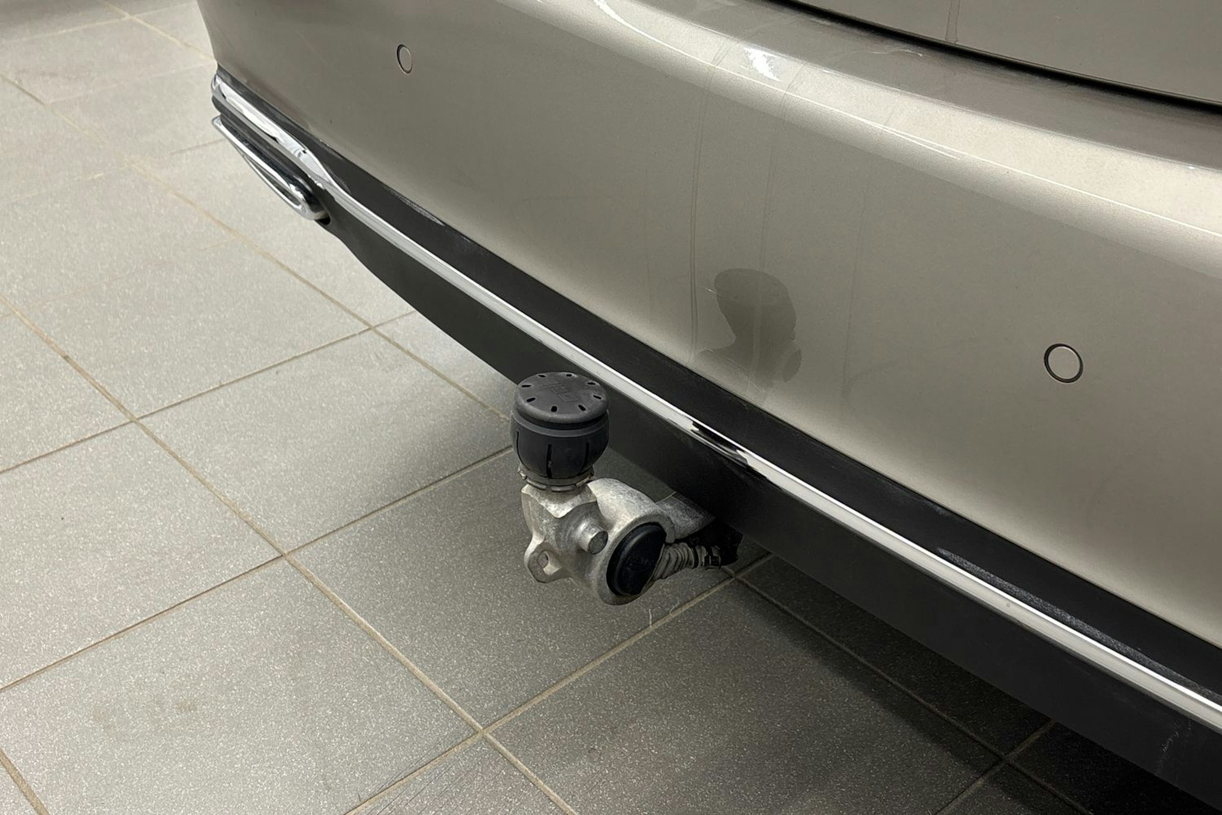 hopea Mercedes-Benz E 2021 kuva 15.