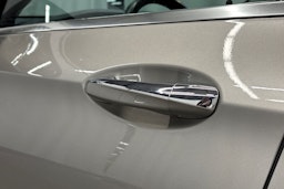 hopea Mercedes-Benz E 2021 kuva 19.