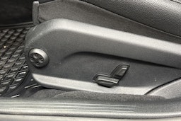 hopea Mercedes-Benz E 2021 kuva 21.