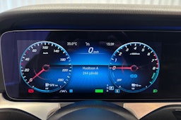 musta Mercedes-Benz E 2021 kuva 23.