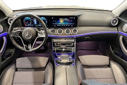 met. harmaa Mercedes-Benz E 2021 kuva 9.